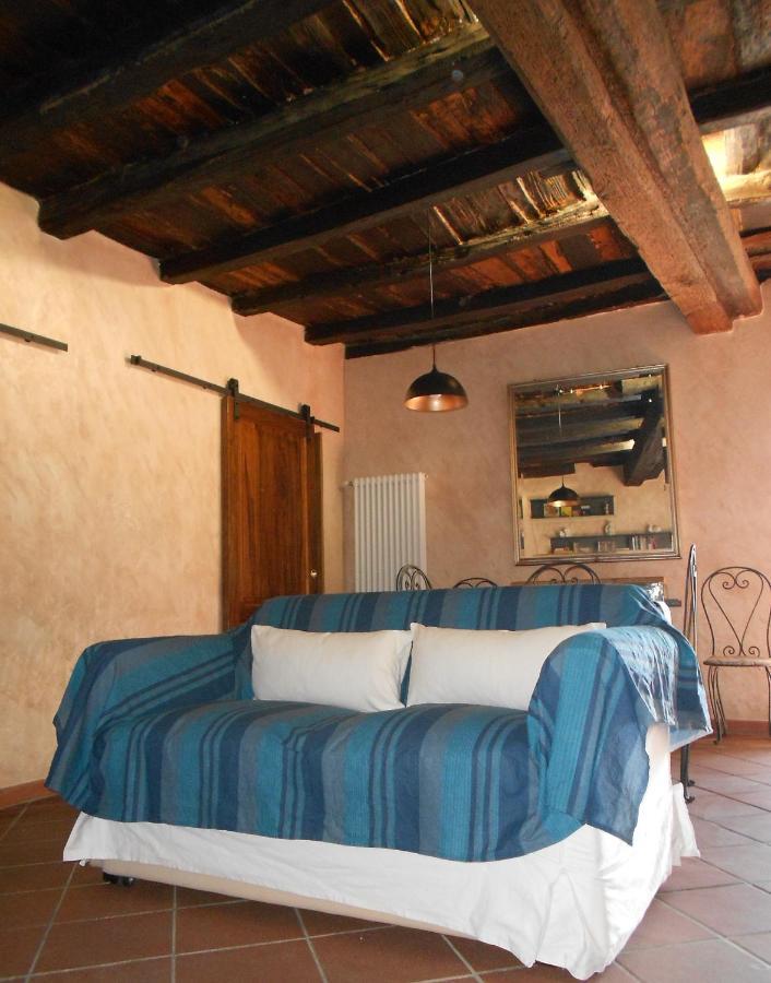 Alloggio Turistico Rizzuto - Centro Storico Bracciano  Luaran gambar