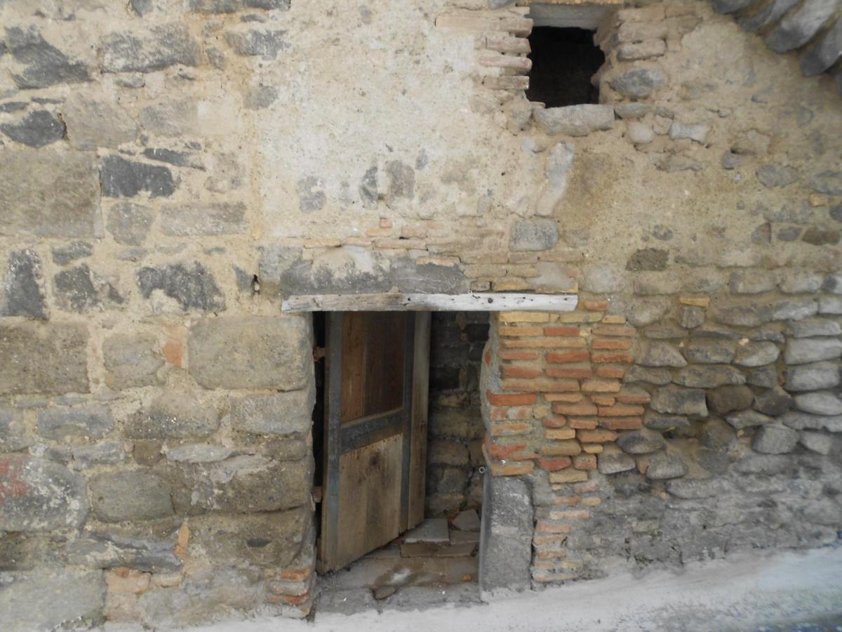 Alloggio Turistico Rizzuto - Centro Storico Bracciano  Luaran gambar